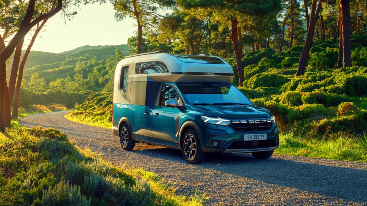 Mini camping-car low cost Dacia